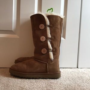 Uggs Bailey Button Triplet Boot